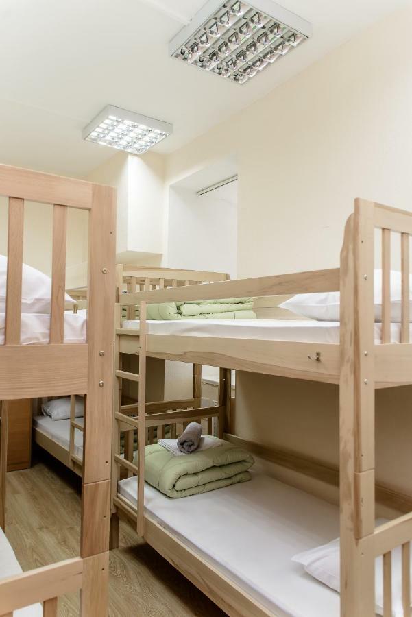 كييف Globus Lipki Hostel المظهر الخارجي الصورة