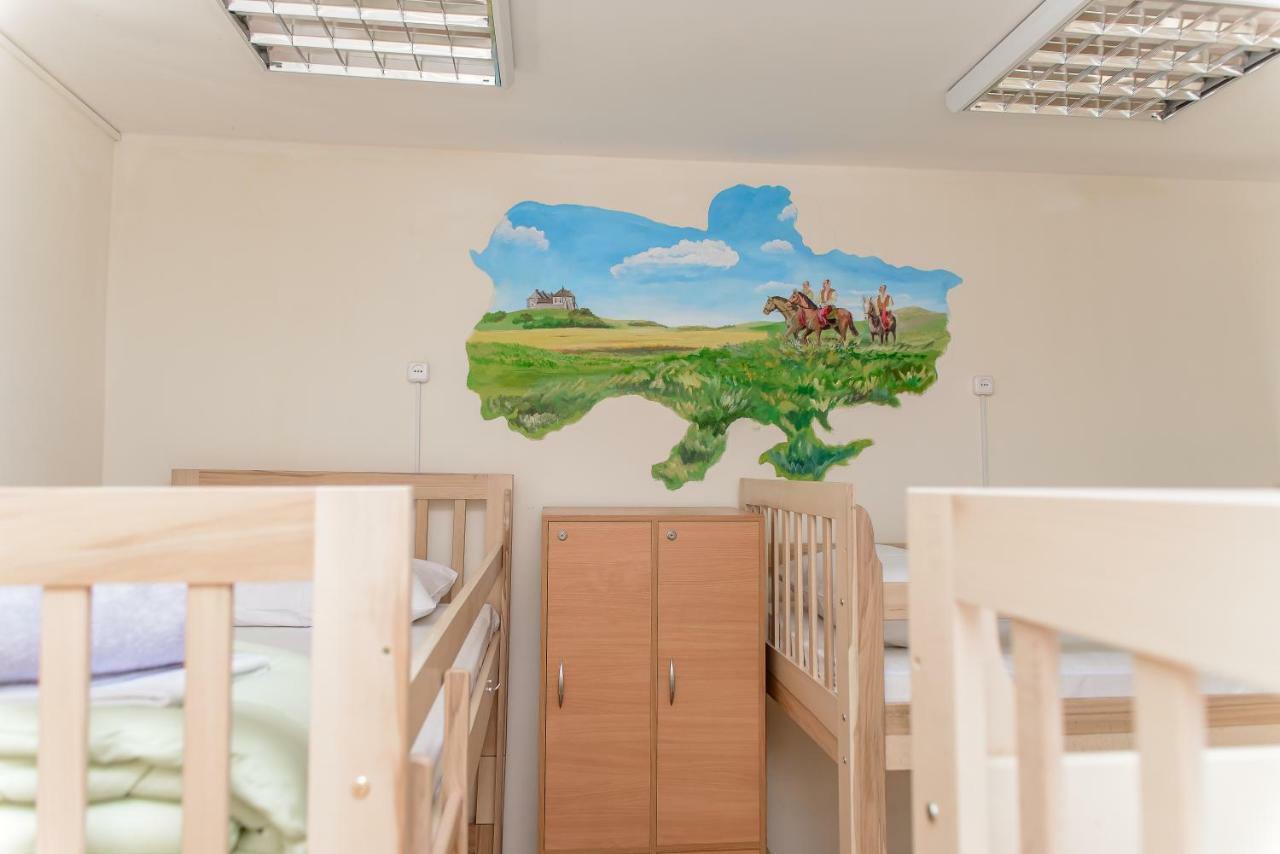 كييف Globus Lipki Hostel المظهر الخارجي الصورة