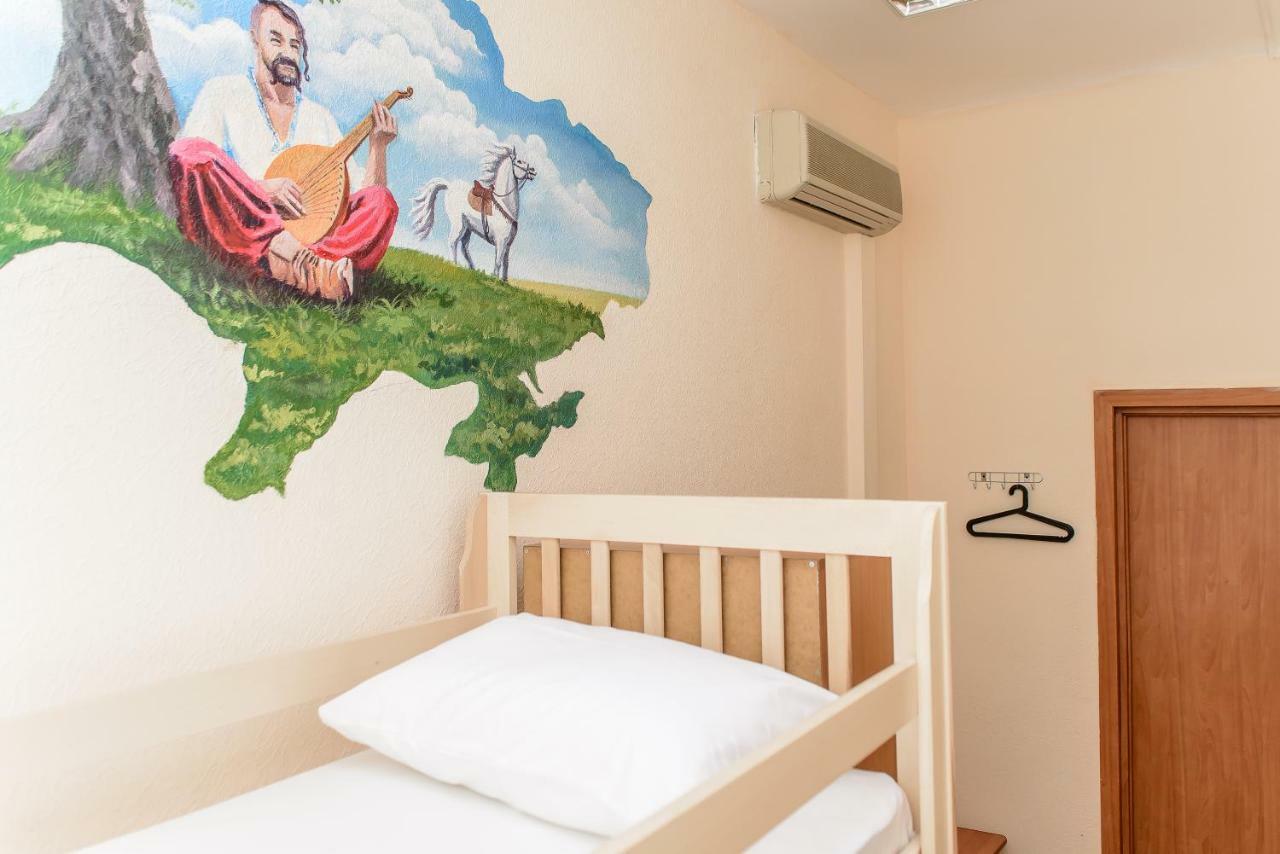 كييف Globus Lipki Hostel المظهر الخارجي الصورة