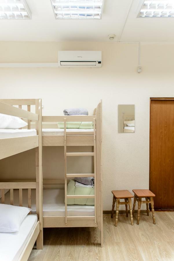 كييف Globus Lipki Hostel المظهر الخارجي الصورة