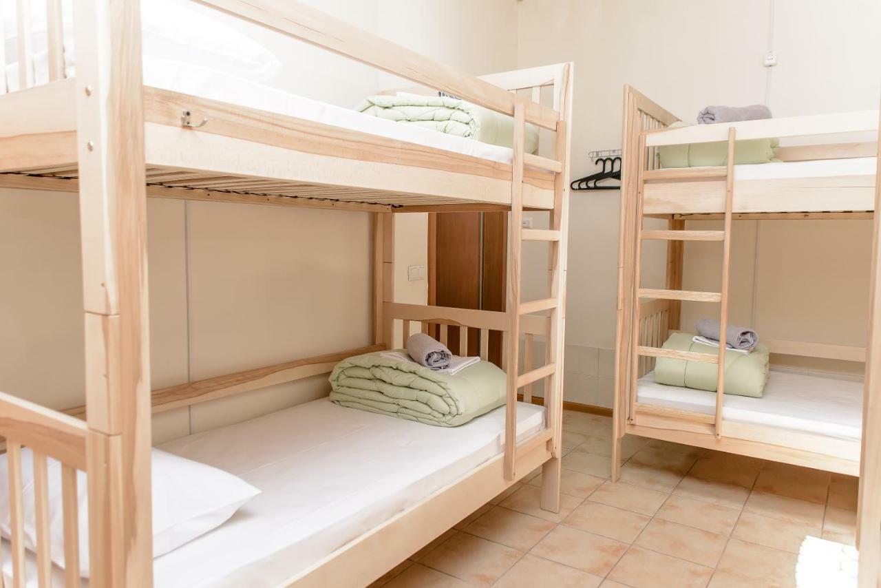 كييف Globus Lipki Hostel المظهر الخارجي الصورة