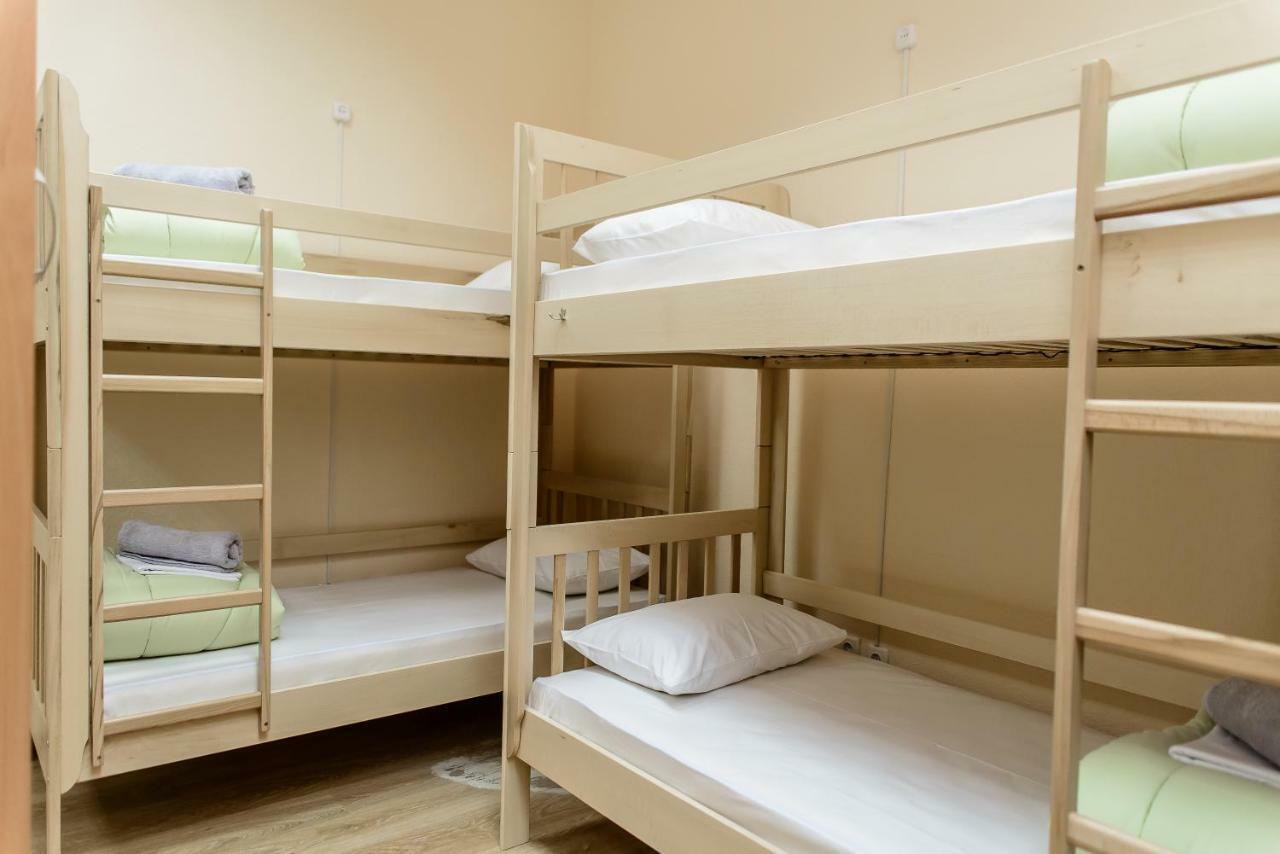 كييف Globus Lipki Hostel المظهر الخارجي الصورة
