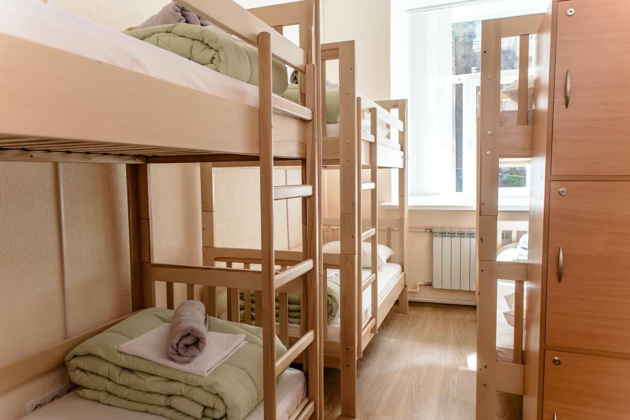 كييف Globus Lipki Hostel المظهر الخارجي الصورة