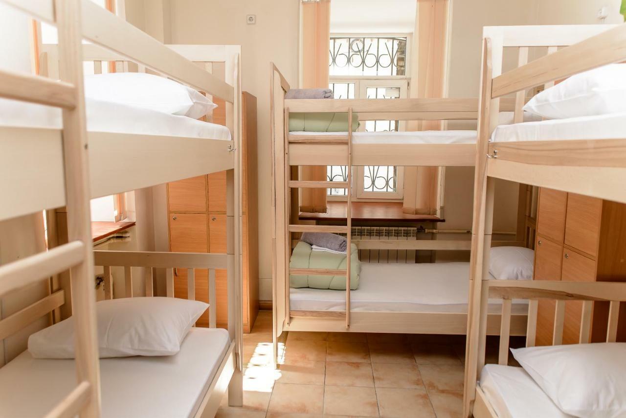 كييف Globus Lipki Hostel المظهر الخارجي الصورة