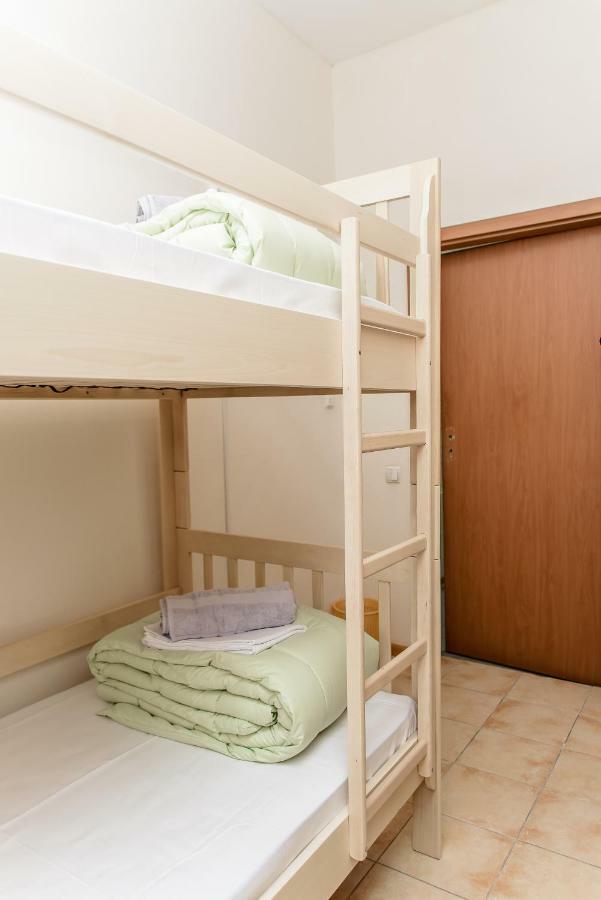 كييف Globus Lipki Hostel المظهر الخارجي الصورة