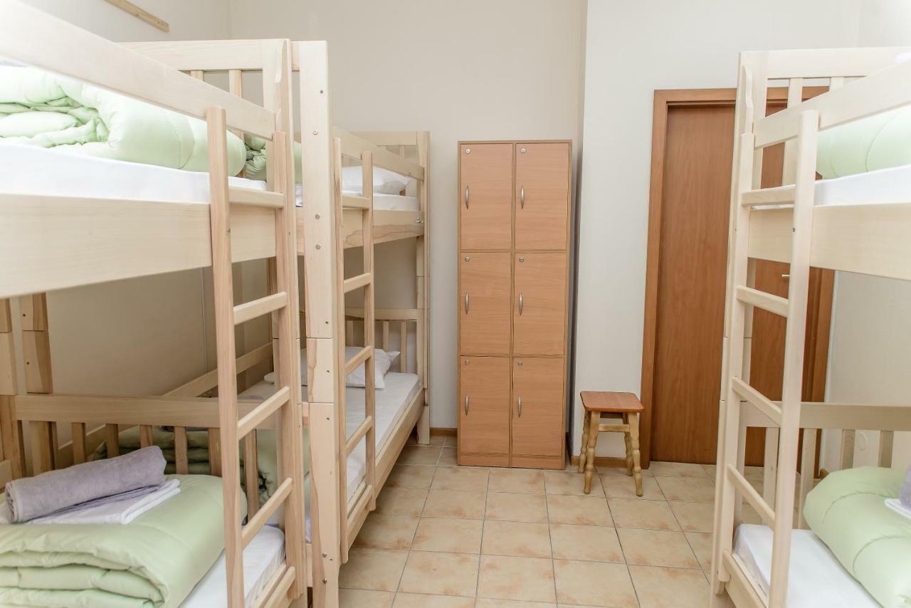 كييف Globus Lipki Hostel المظهر الخارجي الصورة