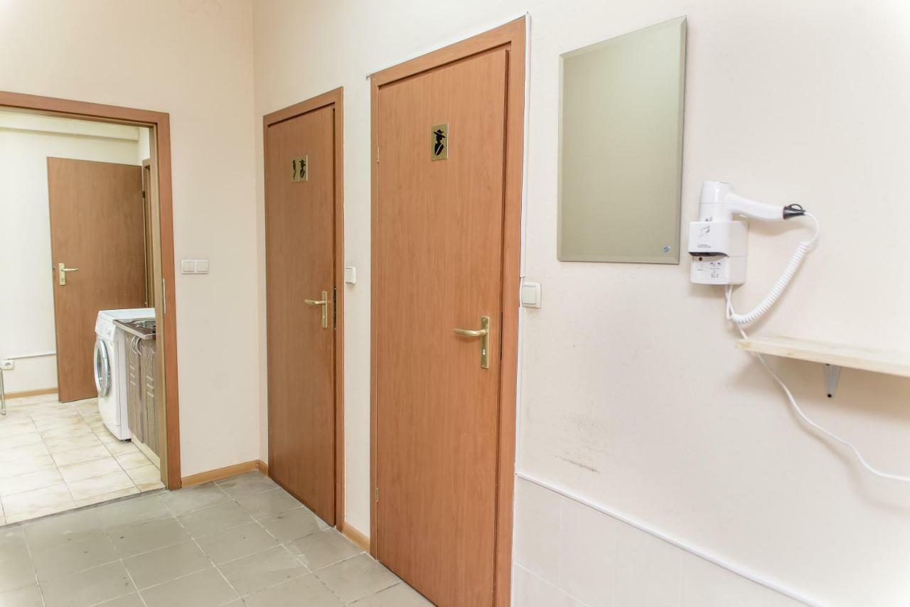 كييف Globus Lipki Hostel المظهر الخارجي الصورة
